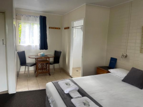 Avocado Motor Inn, Childers